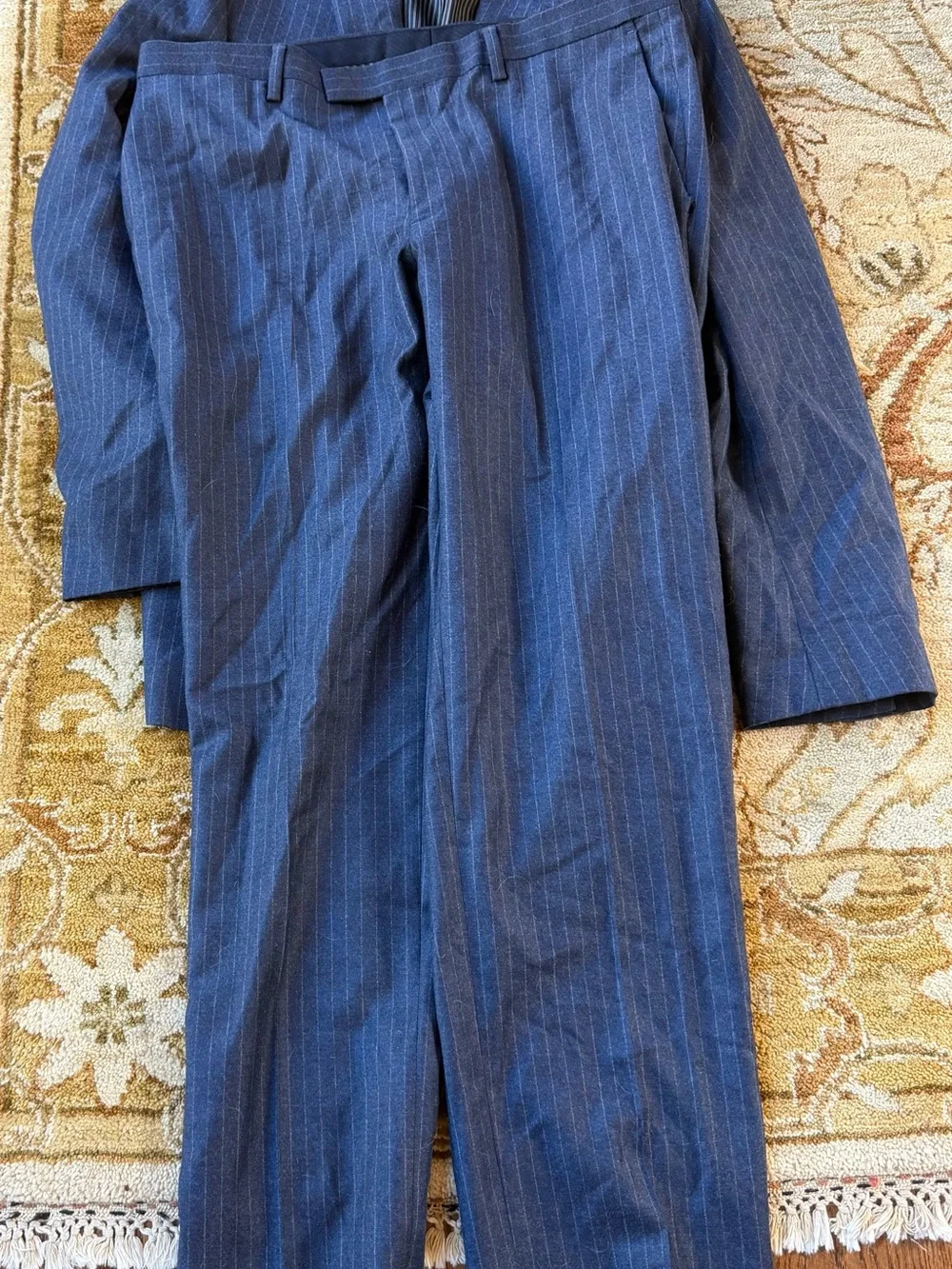 Banana Republic Blue Pinstripe Men's Suit Jacket(44R) Pants(34x32)